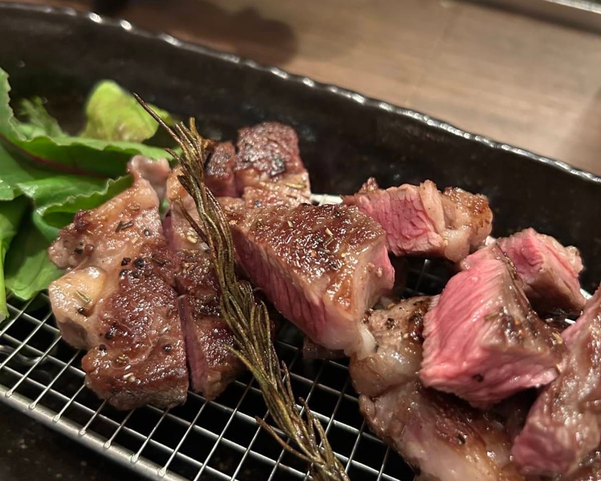 和牛ハラミの炭火焼